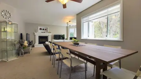 1701 Ymca Road, Gibsons, BC, Gibsons — Single Family Residence for sale