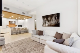 203 6693 Nelson Avenue, West Vancouver, BC