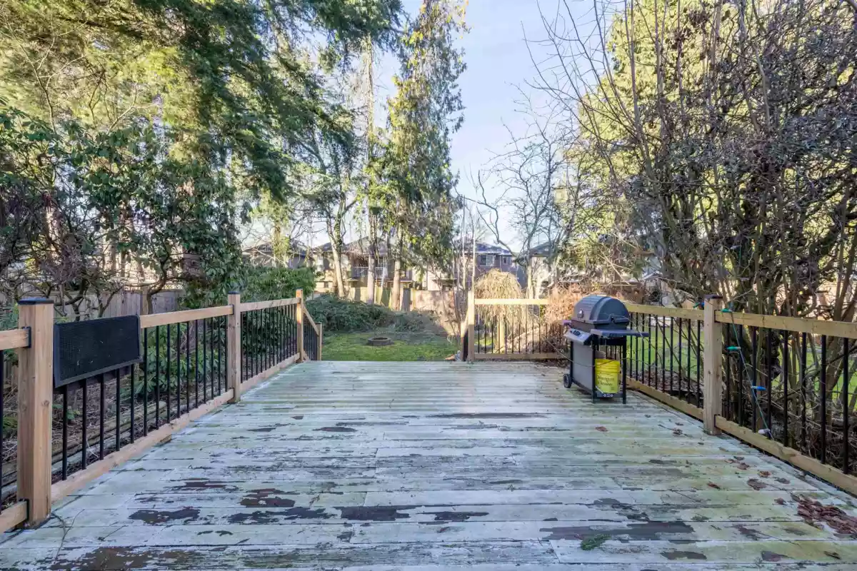 Guest Bathroom Photo of 10291 Caithcart Road, Richmond, BC