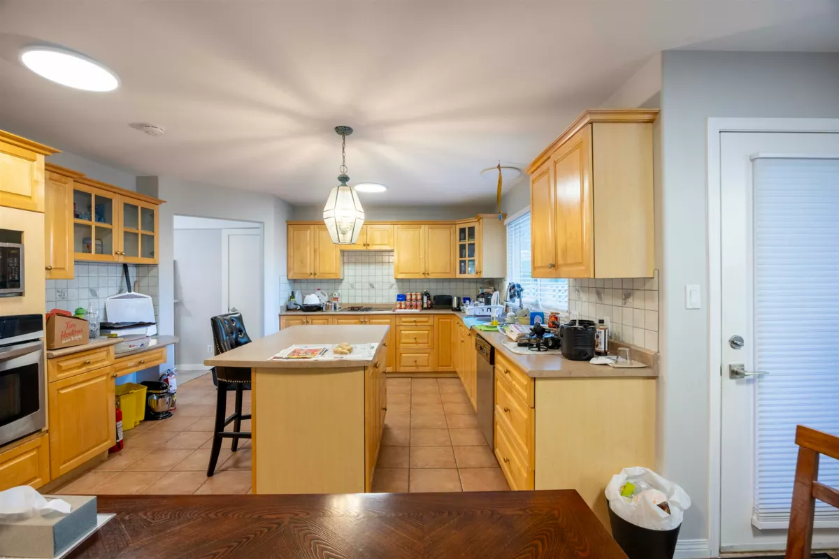 Primary Bedroom Photo of 10291 Caithcart Road, Richmond, BC