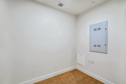 Primary Bedroom Photo of 612 89 Nelson Street, Vancouver, BC