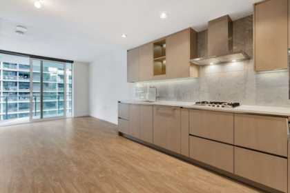 612 89 Nelson Street, Vancouver, BC, Vancouver — Apartment/Condo for sale