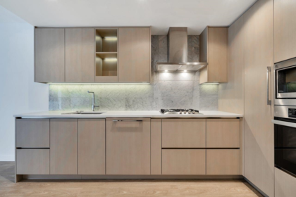 Kitchen Photo of 612 89 Nelson Street, Vancouver, BC