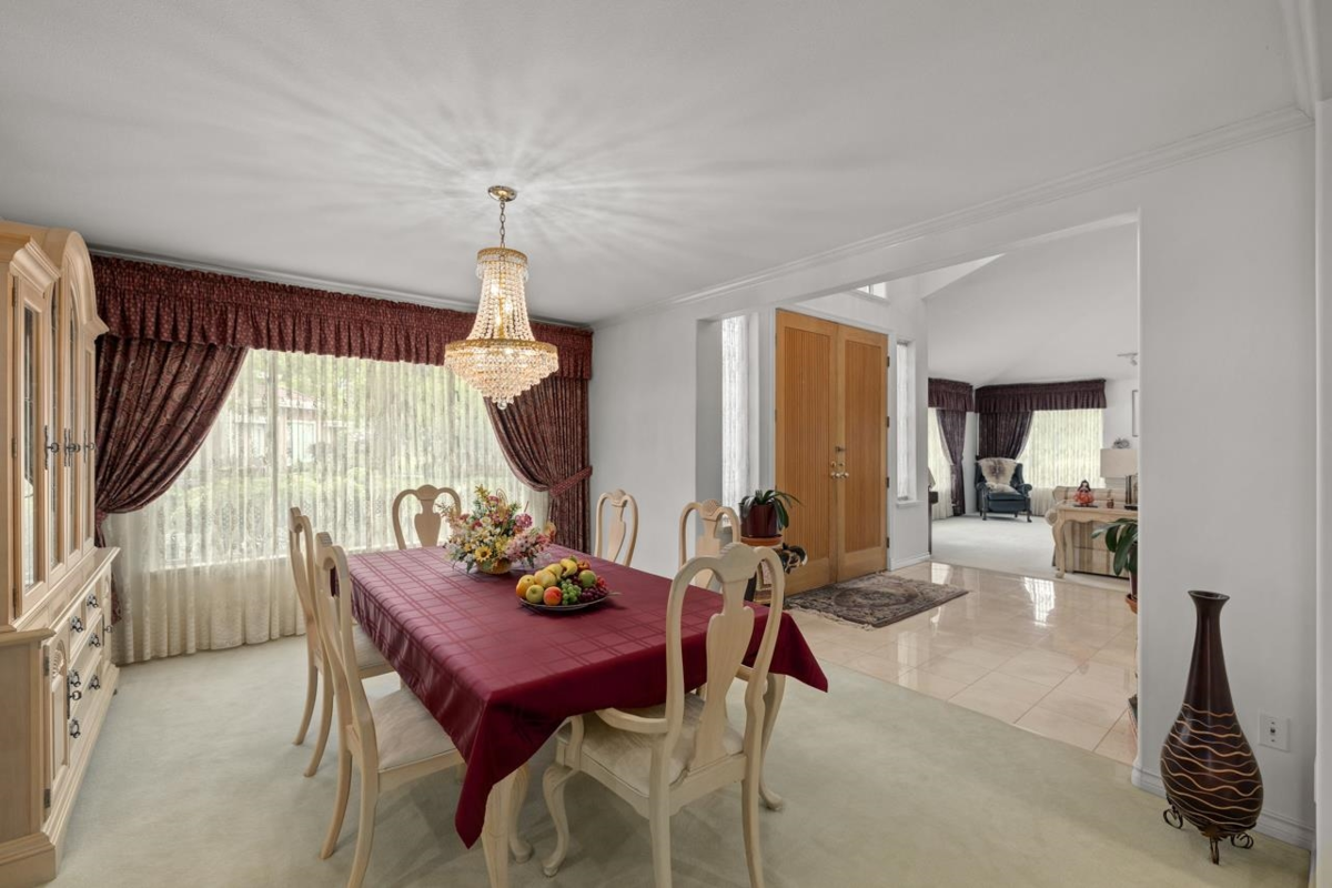 Kitchen Photo of 5602 Barnard Place, Richmond, BC