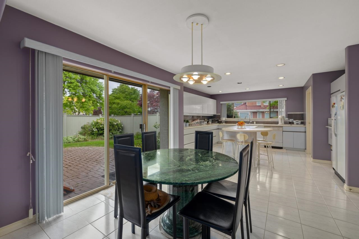 Primary Bathroom Photo of 5602 Barnard Place, Richmond, BC