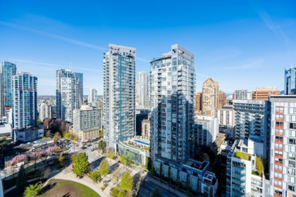 Aerial View of 1910 1111 Richards Street, Vancouver, BC