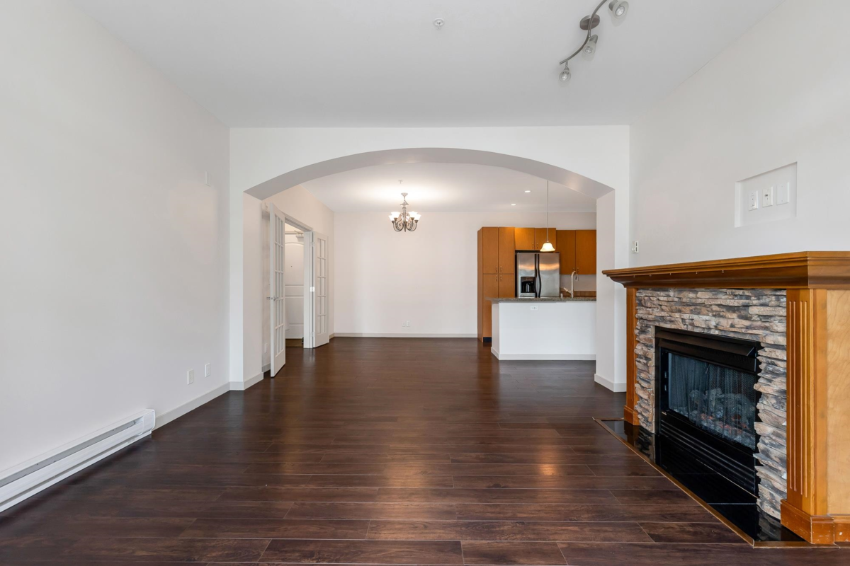 Laundry Room Photo of 207 33485 South Fraser Way, Abbotsford, BC