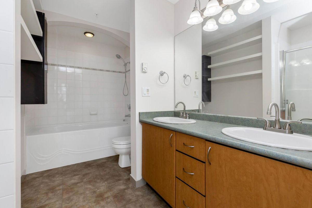 Outdoor Patio Photo of 207 33485 South Fraser Way, Abbotsford, BC