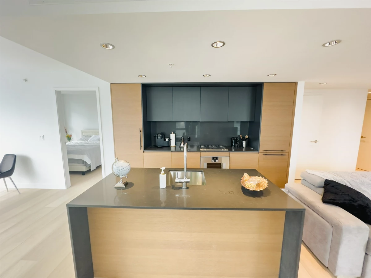 Kitchen Photo of 2911 1289 Hornby Street, Vancouver, BC