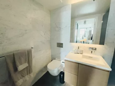Primary Bathroom Photo of 2911 1289 Hornby Street, Vancouver, BC