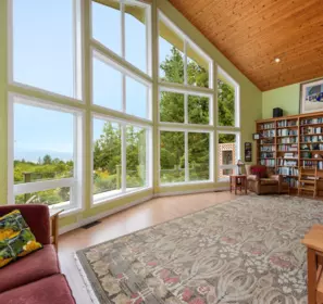 Breakfast Nook Photo of 423 Felix Jack Road, Mayne Island, BC