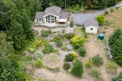 423 Felix Jack Road, Mayne Island, BC, Mayne Island — Single Family Residence for sale