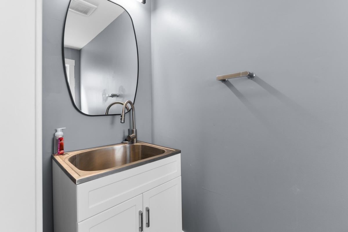 Basement Recreation Room Photo of 5674 Kathleen Drive, Chilliwack, BC