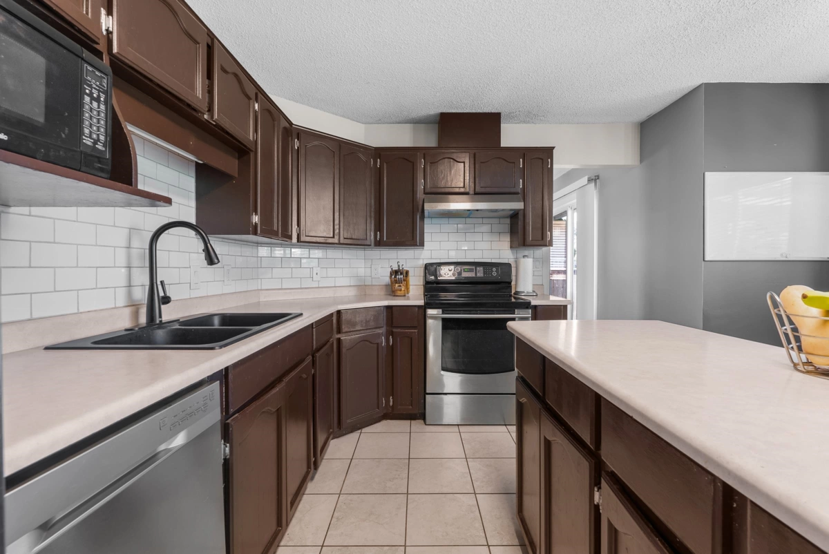 Bedroom 2 Photo of 5674 Kathleen Drive, Chilliwack, BC