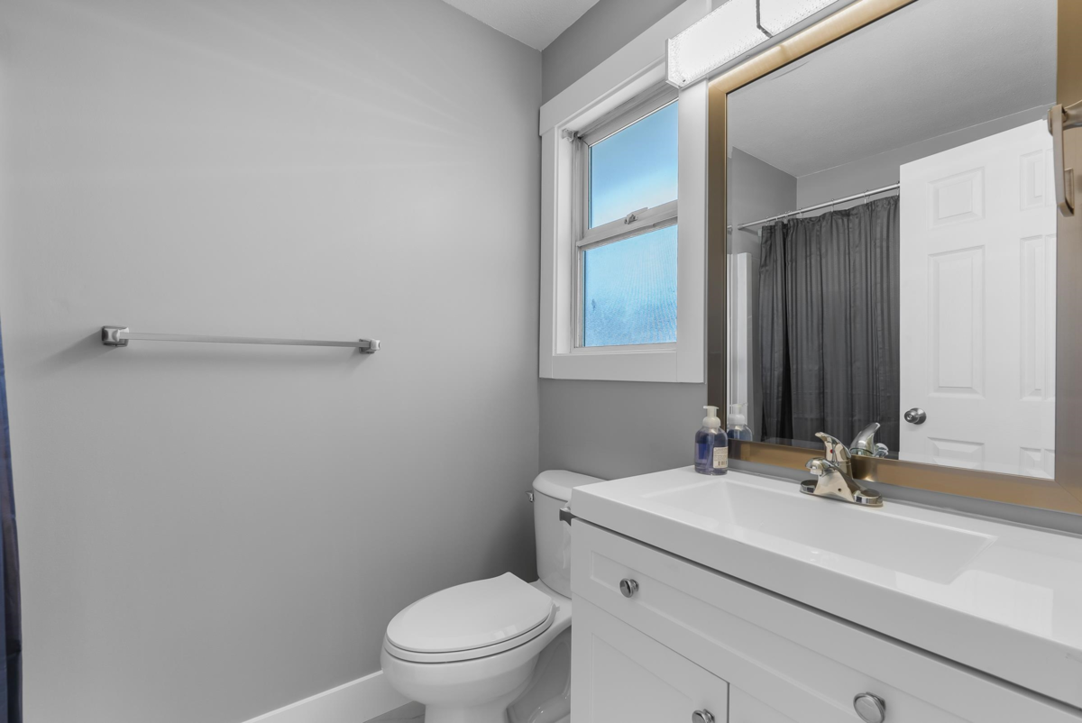 Front Yard Photo of 5674 Kathleen Drive, Chilliwack, BC