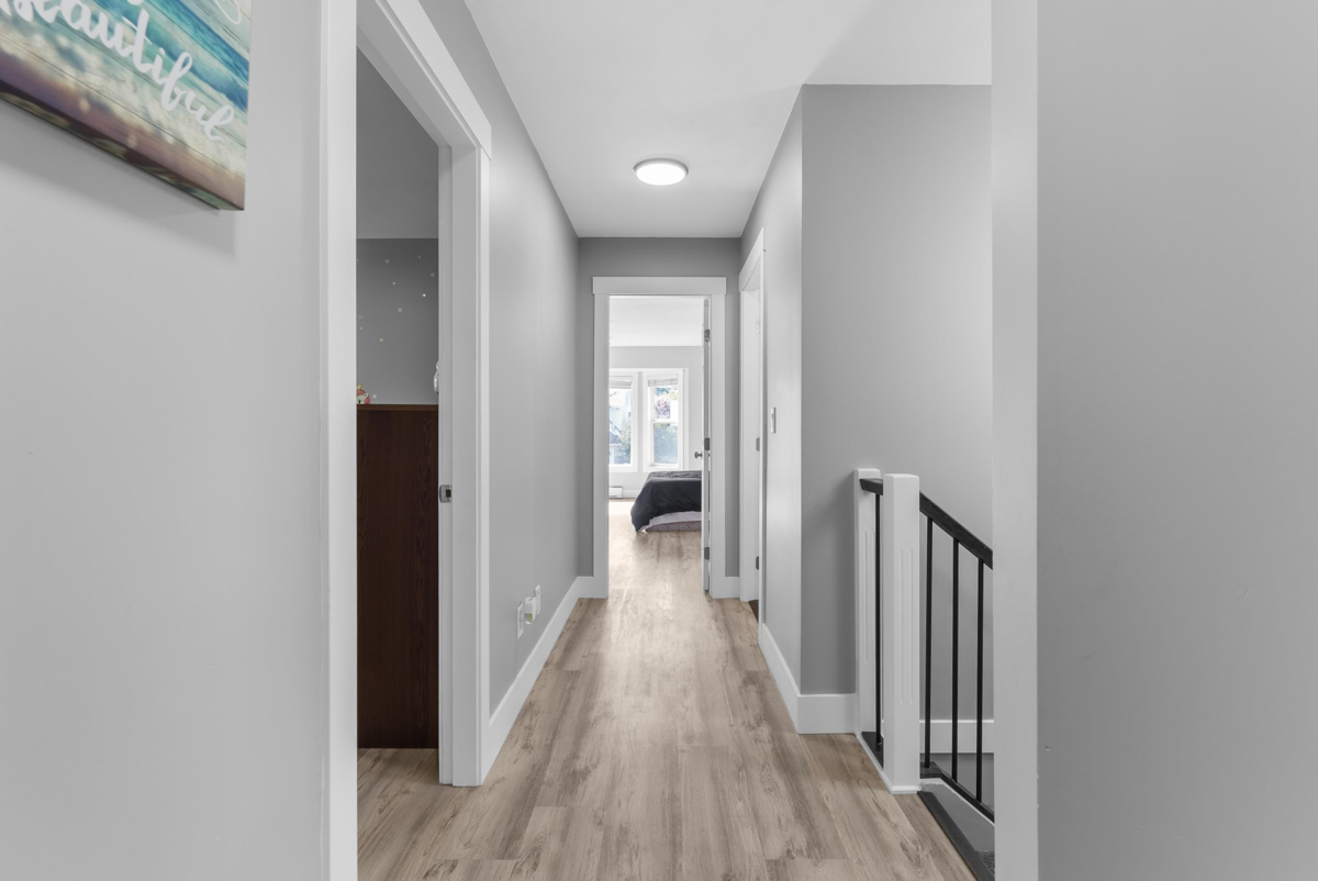 Mudroom Photo of 5674 Kathleen Drive, Chilliwack, BC