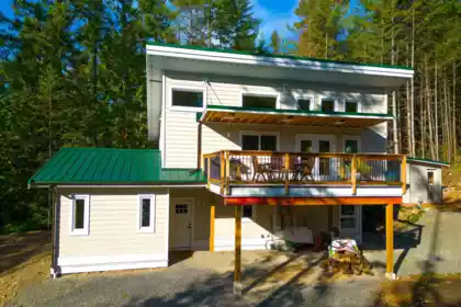 1580 Evergreen Lane, Bowen Island, BC, Bowen Island — 3 bed single family residence for sale
