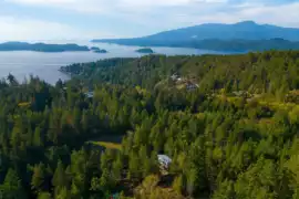 1580 Evergreen Lane, Bowen Island, BC