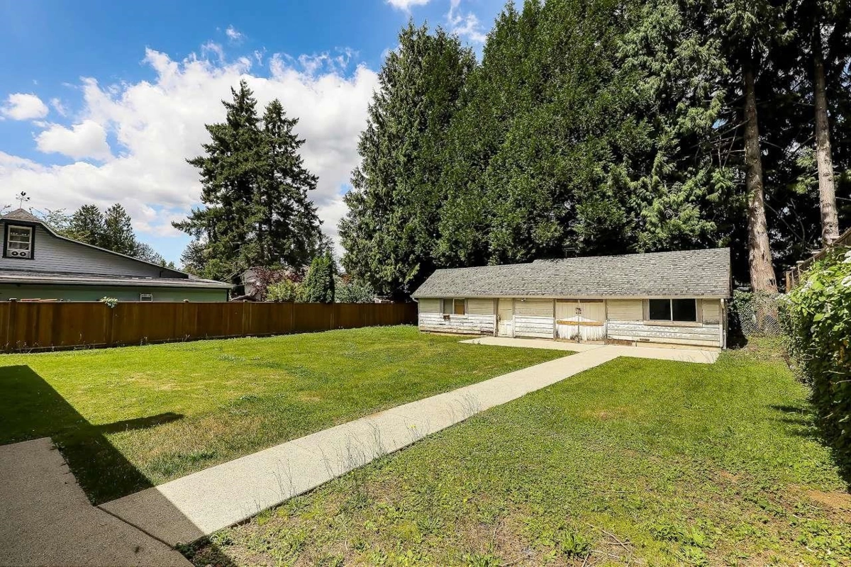 Bedroom 2 Photo of 23979 118 Avenue, Maple Ridge, BC