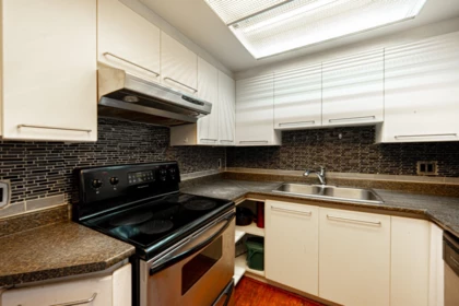 Primary Bedroom Photo of 806 13353 108 Avenue, Surrey, BC