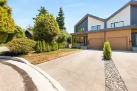 MLS R3035856