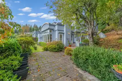 Neighborhood Park Photo Near 2617 Westhill Way, West Vancouver, BC