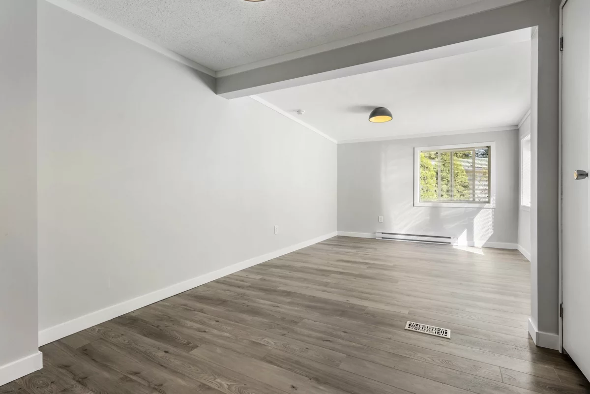 Guest Bathroom Photo of 30 65367 Kawkawa Lake Road, Hope, BC