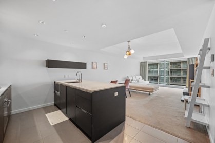512 5199 Brighouse Way, Richmond, BC, Richmond — Apartment/Condo for sale