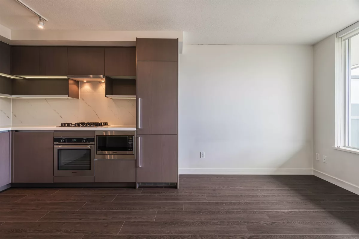 Walk-In Closet Photo of 1603 3131 Ketcheson Road, Richmond, BC