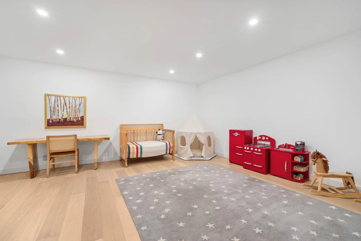 Backyard Photo of 7 4000 Sunstone Way, Pemberton, BC