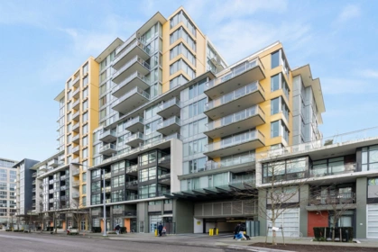 713 8688 Hazelbridge Way, Richmond, BC, Richmond — Apartment/Condo for sale