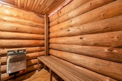 Walk-In Closet Photo of 2 20619 Edelweiss Drive, Agassiz, BC
