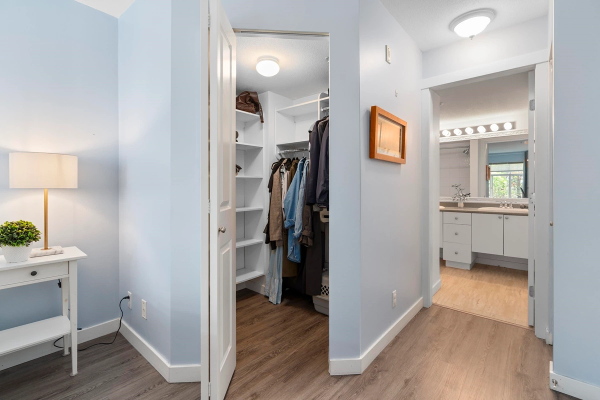 Office / Den Photo of 212 1432 Parkway Boulevard, Coquitlam, BC