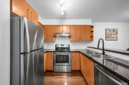 111 3388 Morrey Court, Burnaby, BC, Burnaby — Apartment/Condo for sale