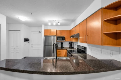 111 3388 Morrey Court, Burnaby, BC, Burnaby — Apartment/Condo for sale