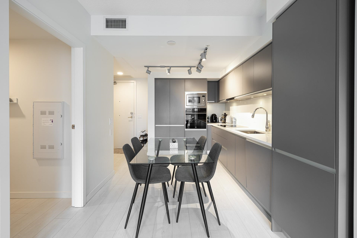 Kitchen Photo of 606 180 E 2nd Avenue, Vancouver, BC