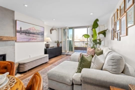204 4815 48 Avenue, Delta, BC