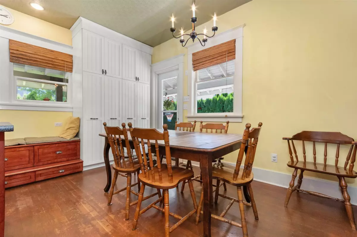 Bedroom 4 Photo of 46028 First Avenue, Chilliwack, BC