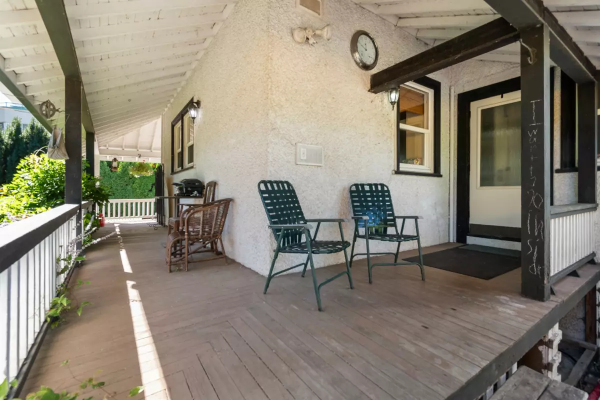 Hot Tub / Spa Photo of 46028 First Avenue, Chilliwack, BC