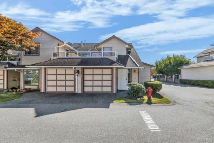201 13725 72a Avenue, Surrey, BC, Surrey — Townhouse for sale