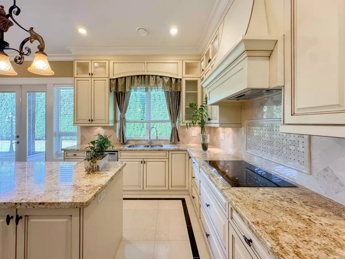 Breakfast Nook Photo of 5871 Forsyth Crescent, Richmond, BC