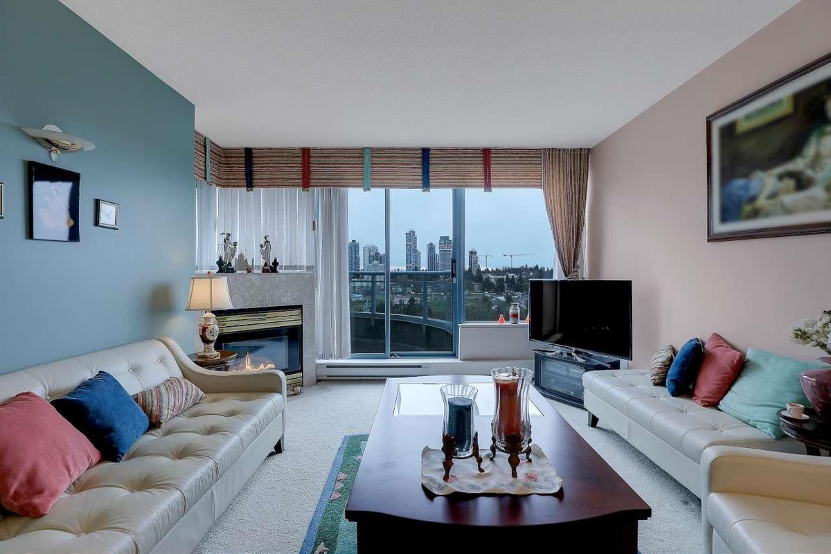 Family Room Photo of 1402 13353 108 Avenue, Surrey, BC