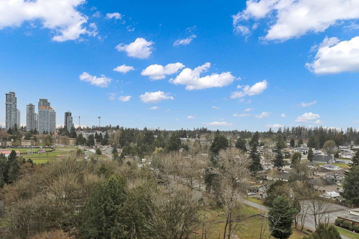 Mudroom Photo of 1402 13353 108 Avenue, Surrey, BC