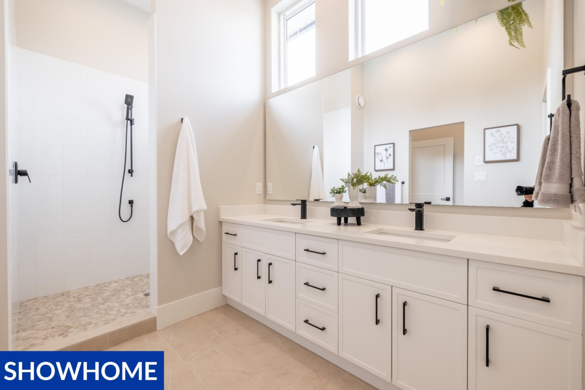 Outdoor Deck Photo of 47262 Valerie Place, Chilliwack, BC