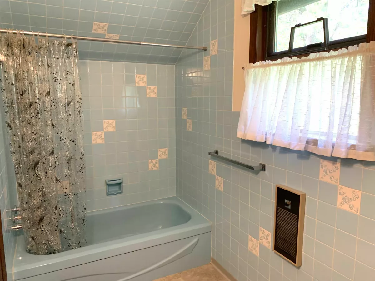 Backyard Photo of 29933 Anderson Avenue, Mission, BC