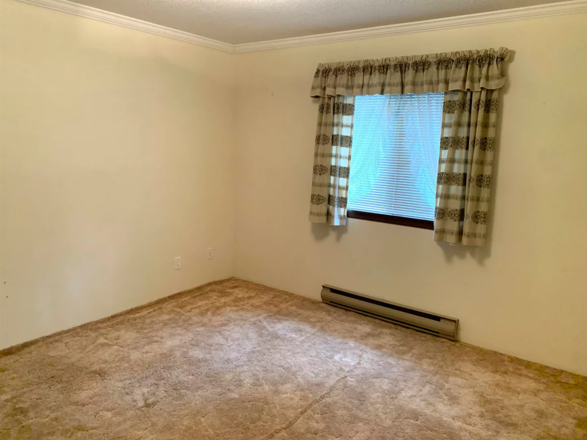 Entry Foyer Photo of 29933 Anderson Avenue, Mission, BC