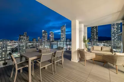 2703 2378 Alpha Avenue, Burnaby, BC, Burnaby — Apartment/Condo for sale