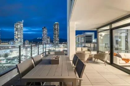 2703 2378 Alpha Avenue, Burnaby, BC, Burnaby — Apartment/Condo for sale