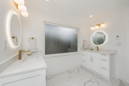 Hallway Photo of 4442 209b Street, Langley, BC