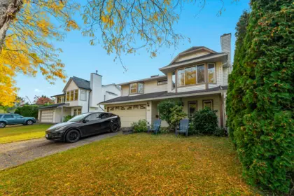 8895 214b Street, Langley, BC, Langley — Single Family Residence for sale